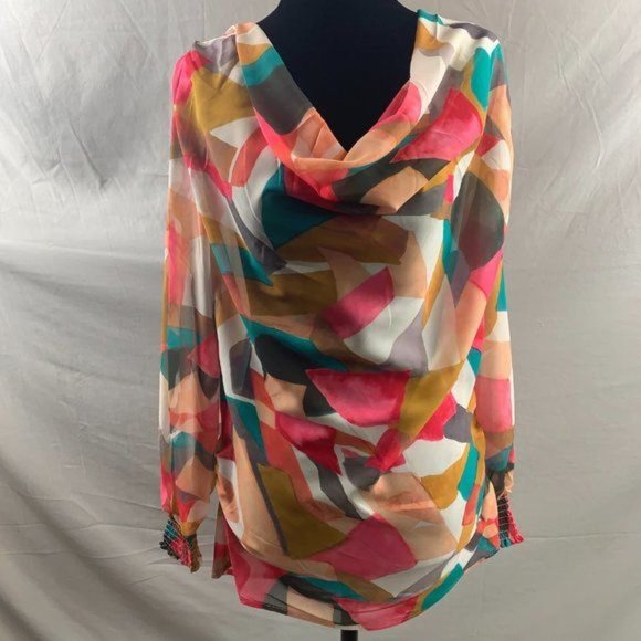 BY DESIGN Tops - NWT Draped Neck Shirred Cuff Graphic Print Chiffon Top